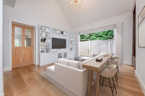 4 bedroom detached house for sale, Peaks Hill, Purley CR8