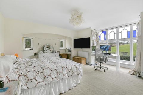 Surrey Beeches West Westerham Road, Westerham, TN16 2EX