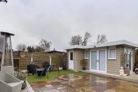9a Belvedere Drive, Blacon, Chester, CH1 5NU
