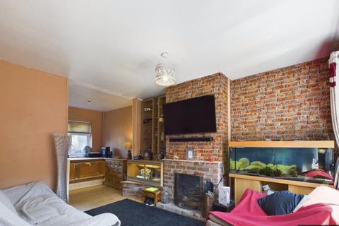58 Blacon Point Road, Blacon, Chester, CH1 5LJ