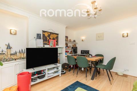2 bedroom apartment to rent, Royal Park, Clifton Village