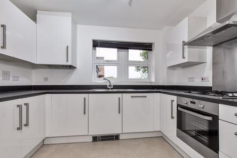 2 bedroom flat for sale, Brushwood Grove, Emsworth