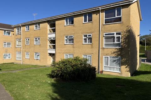 2 bedroom flat for sale, Gibson Road, Poole BH17