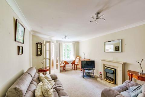 1 bedroom flat for sale, 59 Massetts Road, Horley RH6