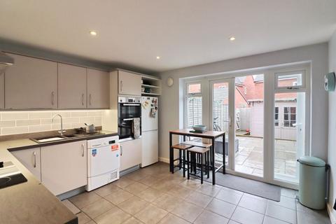 4 bedroom terraced house for sale, Bullbridge View, Manchester M28