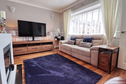 118 Old Lane, Little Hulton, Manchester, M38 9RY
