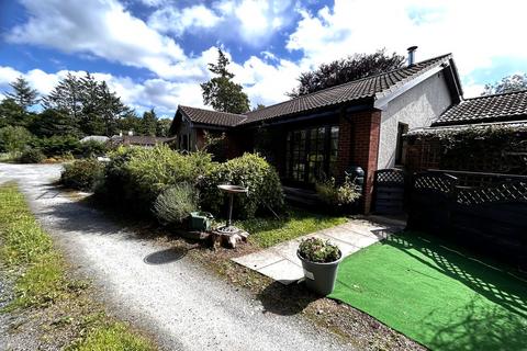 Avalon, 2 Dysart Brae, Pitlochry, PH16 5QN