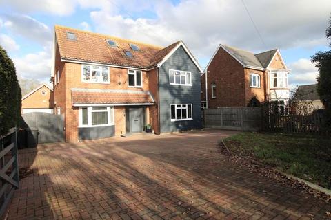 undefined, Park Road, Bedford MK44