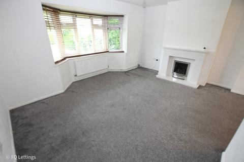 3 bedroom semi-detached house to rent, Grove Lane, Hale WA15