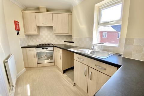 2 bedroom flat to rent, Longridge Way, Weston Village, Weston-super-Mare
