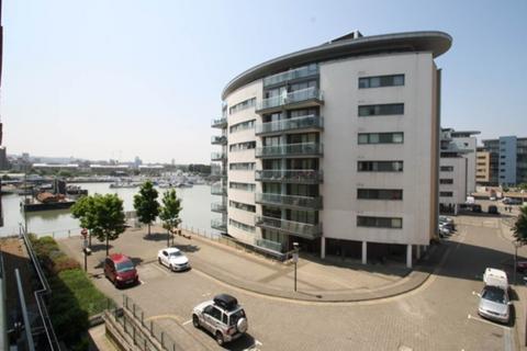 1 bedroom flat to rent, Latitude Court, 3 Albert Basin Way, London