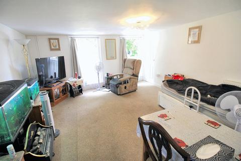 2 bedroom maisonette to rent, Church Street, North Walsham NR28