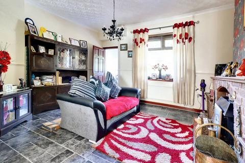 2 bedroom cottage for sale, Cwmffrwdoer, Pontypool