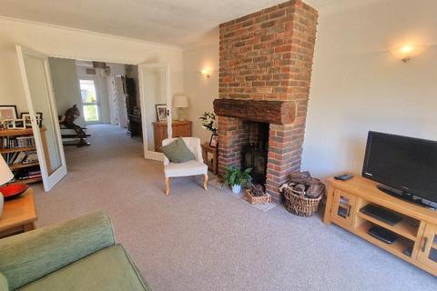 4 bedroom detached bungalow for sale, Howgate Road, Bembridge, Isle of Wight, PO35 5QW