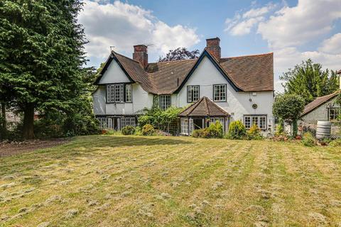 2 Arkwright Road, South Croydon, CR2 0LD