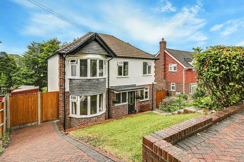 4 bedroom detached house for sale, Searchwood Road, Warlingham, CR6 9BB