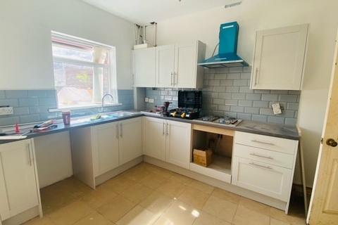 2 bedroom house to rent, Oxford Street, Barnsley, South Yorkshire, UK, S70