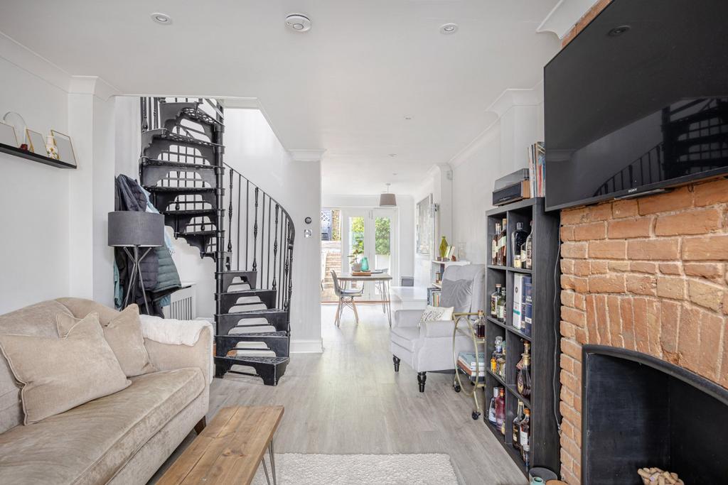 Rye Street, Stortford... 2 bed terraced house for sale £375,000