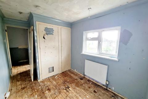 3 bedroom semi-detached house for sale, 60 Queensway, Norfolk, IP24 3DS