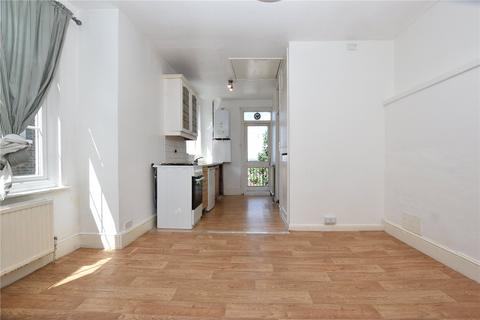 3 bedroom property to rent, Grange Road, London, SE25