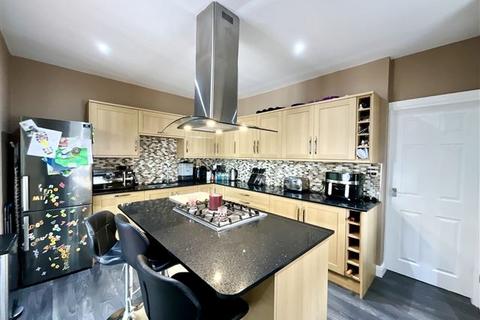 14 Goore Road, Sheffield, S9 4GD