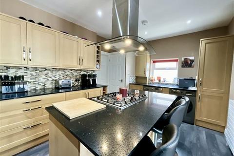 14 Goore Road, Sheffield, S9 4GD