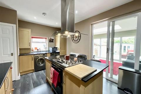 14 Goore Road, Sheffield, S9 4GD