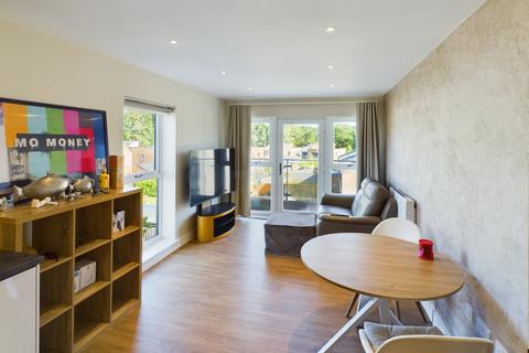 1 bedroom flat for sale, Binary House, Milton Keynes MK10