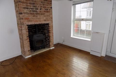 2 bedroom terraced house to rent, Barr Street, Dudley