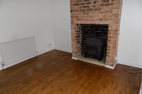 2 bedroom terraced house to rent, Barr Street, Dudley