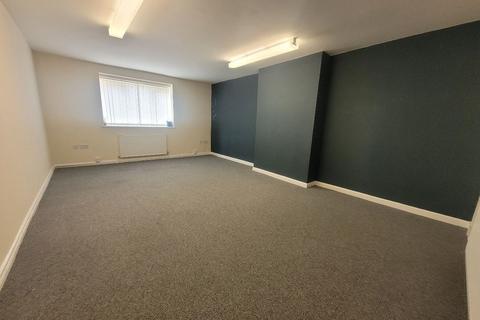 Shop to rent, Beaufort Street, Brynmawr, Ebbw Vale