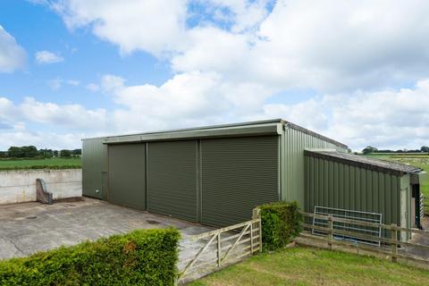 Warehouse to rent, Holtby Lane, Holtby, York