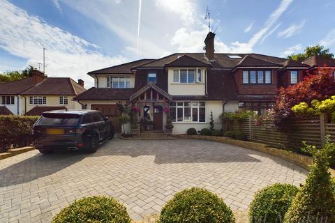 5 bedroom semi-detached house for sale, Crest Road, South Croydon