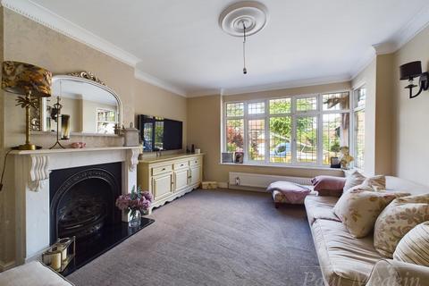 5 Crest Road, South Croydon, CR2 7JR