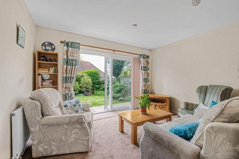 2 bedroom detached bungalow for sale, Greenwell Close, Seaford BN25