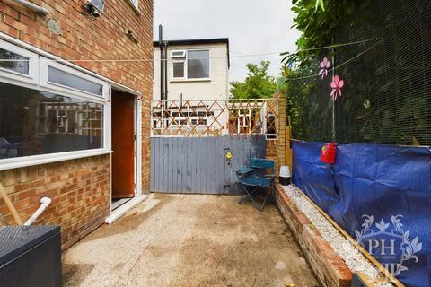 2 bedroom terraced house for sale, Chapel Street, Middlesbrough