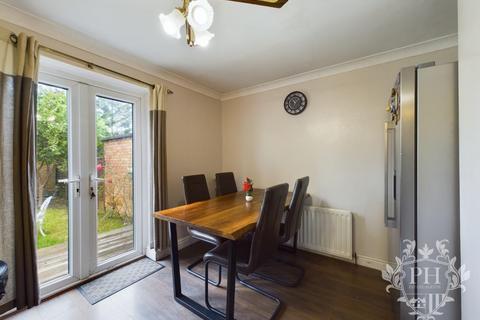 3 bedroom end of terrace house for sale, Broadwell Road, Middlesbrough
