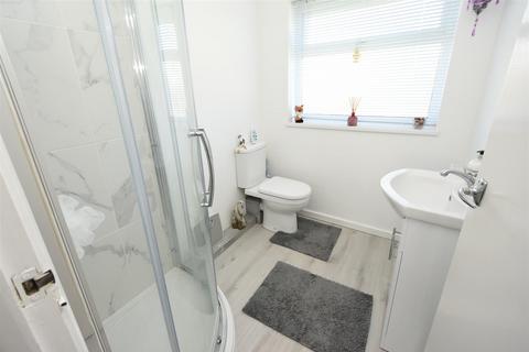 1 bedroom detached bungalow for sale, Normans Road, Canvey Island SS8
