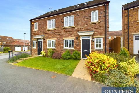 3 bedroom semi-detached house for sale, Mulberry Avenue, Beverley, HU17 7SS