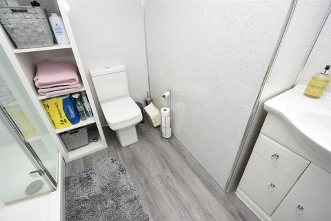 36c Brook Road, Benfleet, SS7 5JA