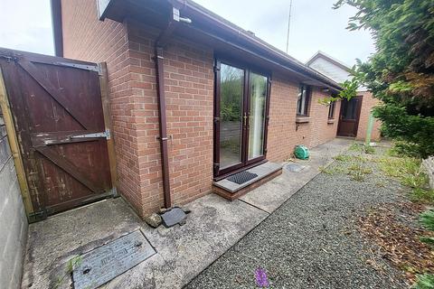 2 bedroom detached bungalow for sale, Westfield Close, Milford Haven
