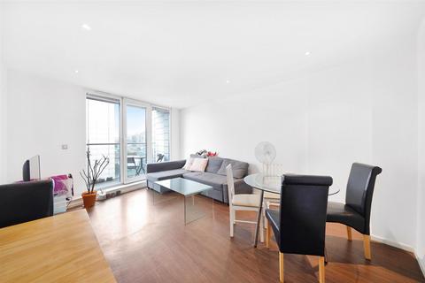 1 bedroom apartment for sale, The Oxygen, Royal Victoria Dock, E16