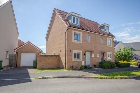 4 bedroom semi-detached house for sale, Lupin Close, Lyde Green, Bristol, BS16 7GN