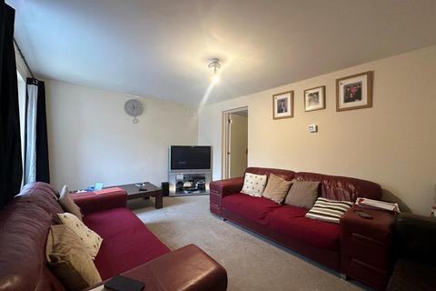 2 bedroom apartment to rent, 33 Marlow Road, High Wycombe HP11