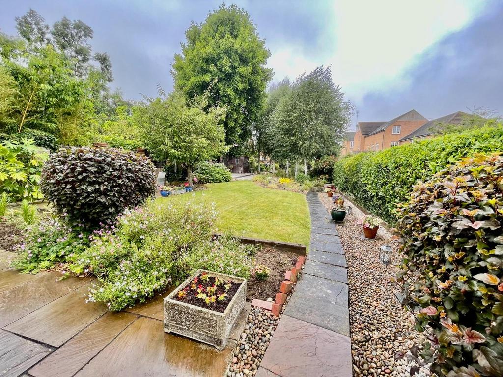 Brick Kiln Road, Stevenage 3 bed detached house for sale £574,000