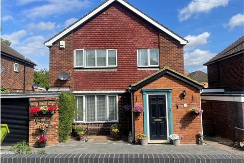 3 bedroom detached house for sale, Brick Kiln Road, Stevenage