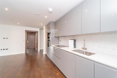 2 bedroom apartment to rent, Senate Building, Lanchester Way, London, SW11