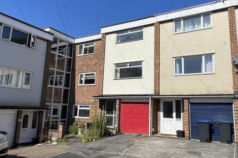 3 bedroom terraced house for sale, Highbury Close, Salisbury SP2