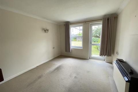 1 bedroom retirement property for sale, Wilton Road, Salisbury SP2