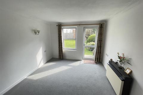 1 bedroom retirement property for sale, Wilton Road, Salisbury SP2